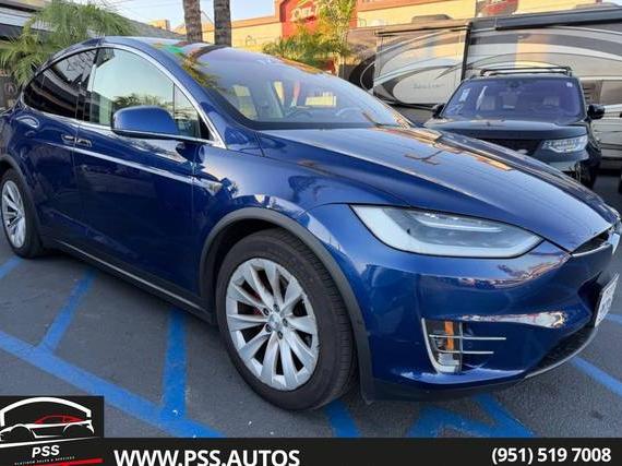 TESLA MODEL X 2016 5YJXCAE44GF000960 image